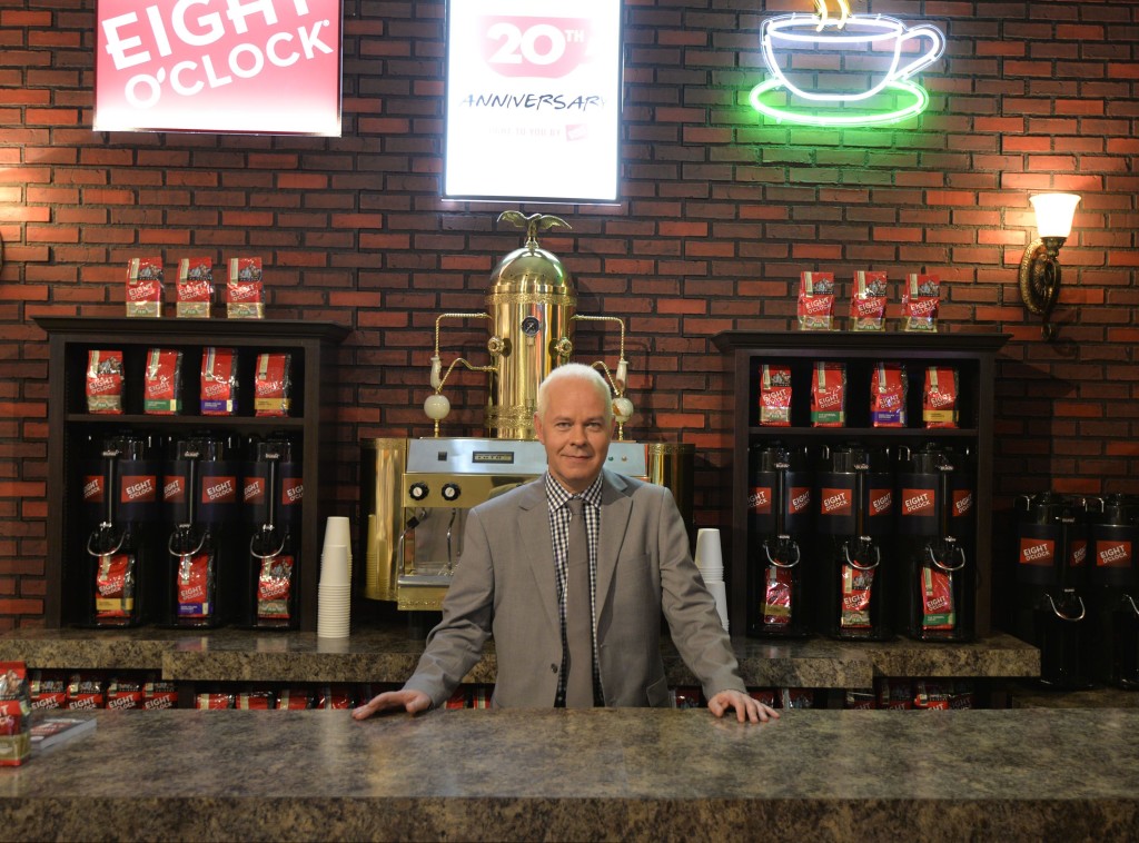 Echemos un vistazo al Central Perk Pop-Up Shop