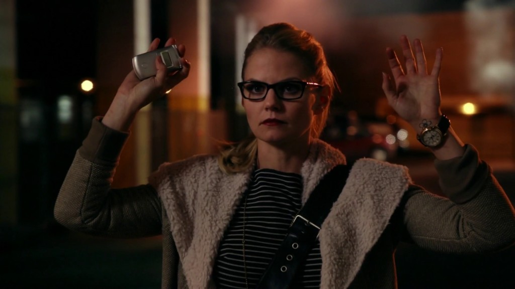 Alguien de Heroes Reborn pertenece al pasado de Emma Swan
