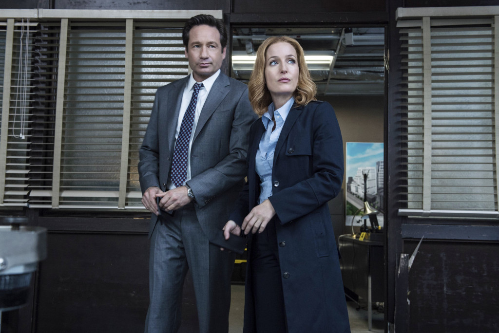 El épico encuentro entre Mulder, Scully y los nuevos agentes