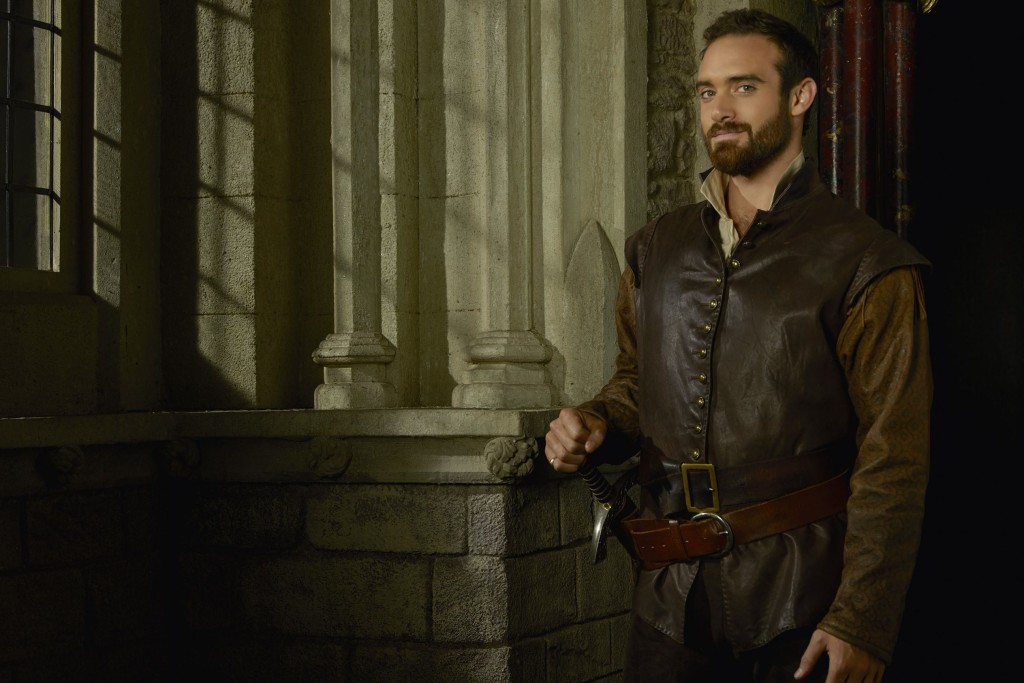 Joshua Sasse deja de ser Galavant y se une a lo nuevo de CW