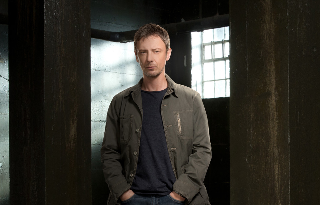 John Simm se une a The Catch