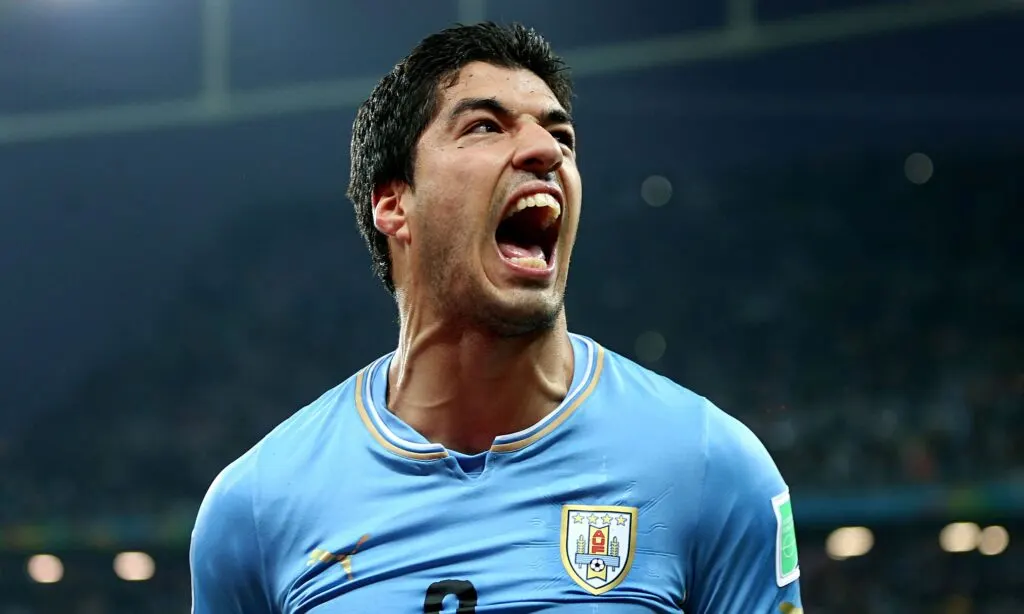 ¡Una estrella del fútbol mundial es un walker!