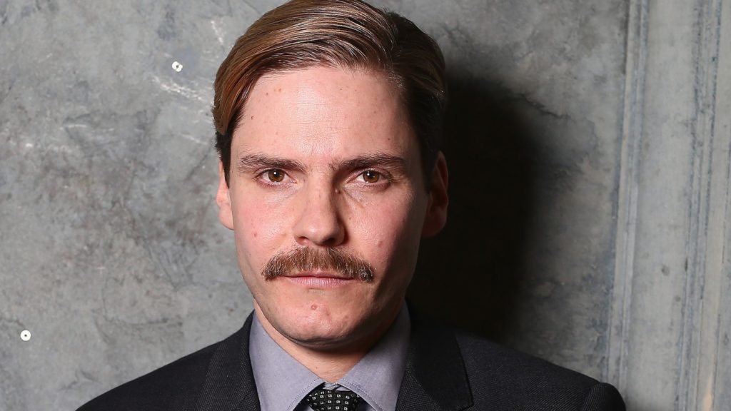 Mafiya, la nueva serie que protagonizará Daniel Brühl