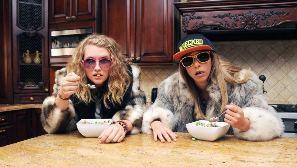 Comedy Central renueva Idiotsitter para una 2da temporada