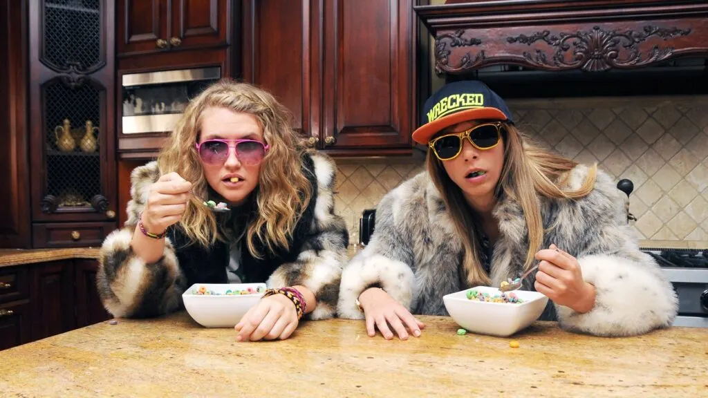 Comedy Central renueva Idiotsitter para una 2da temporada