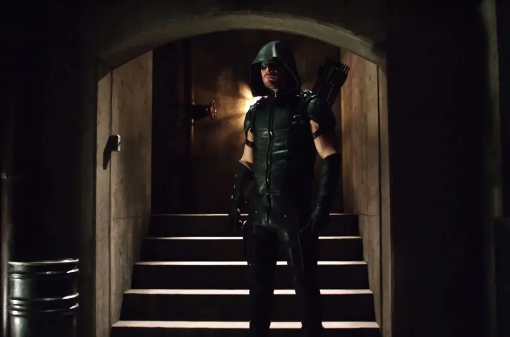 Stephen Amell describe la 5ta temporada