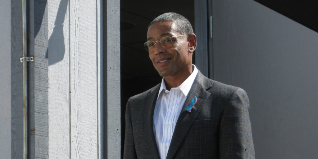 Finalmente, Gus Fring aparecerá en la tercera temporada