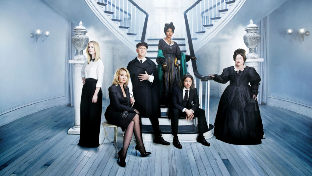 Se viene un crossover entre Murder House y Coven