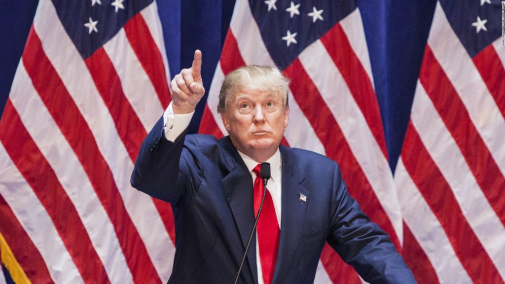 Las chicas se unen en contra de Trump