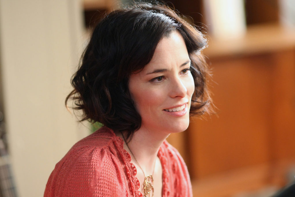 Parker Posey se suma a la remake de Lost in Space en Netflix