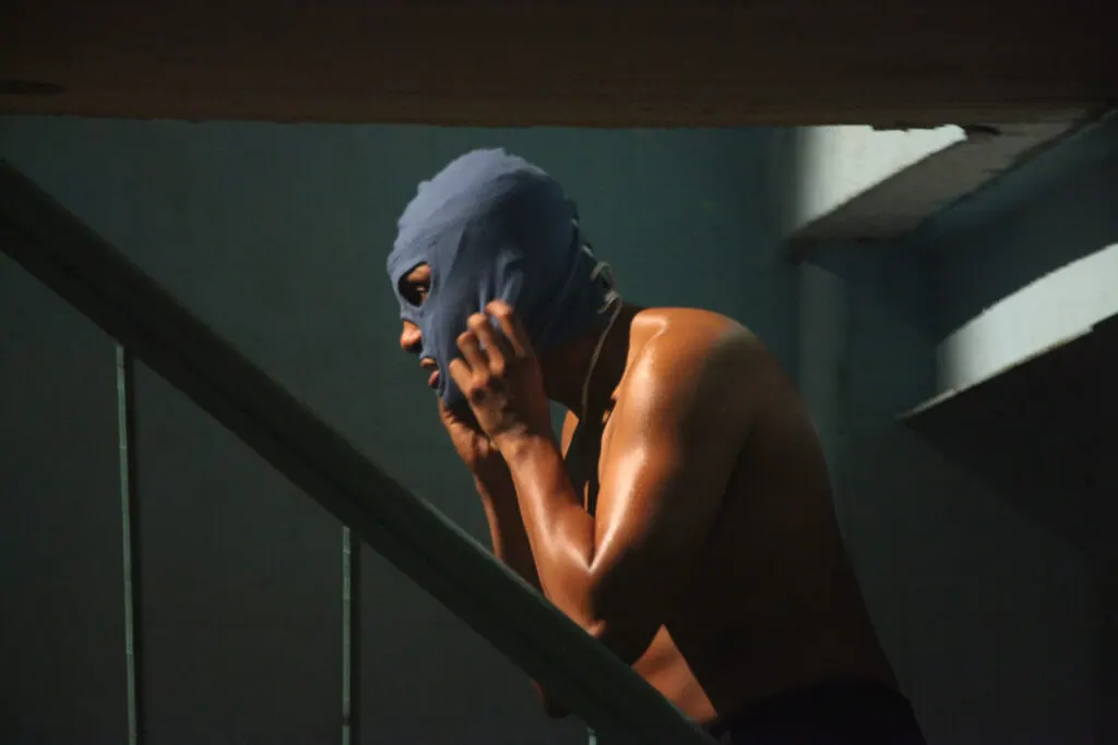 Blim estrena su serie original Blue Demon, El Hombre Detrás de la Máscara