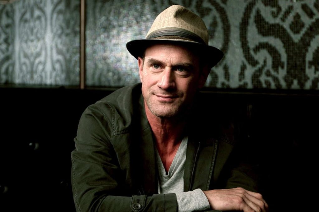 Chris Meloni protagonizará el nuevo piloto de SYFY