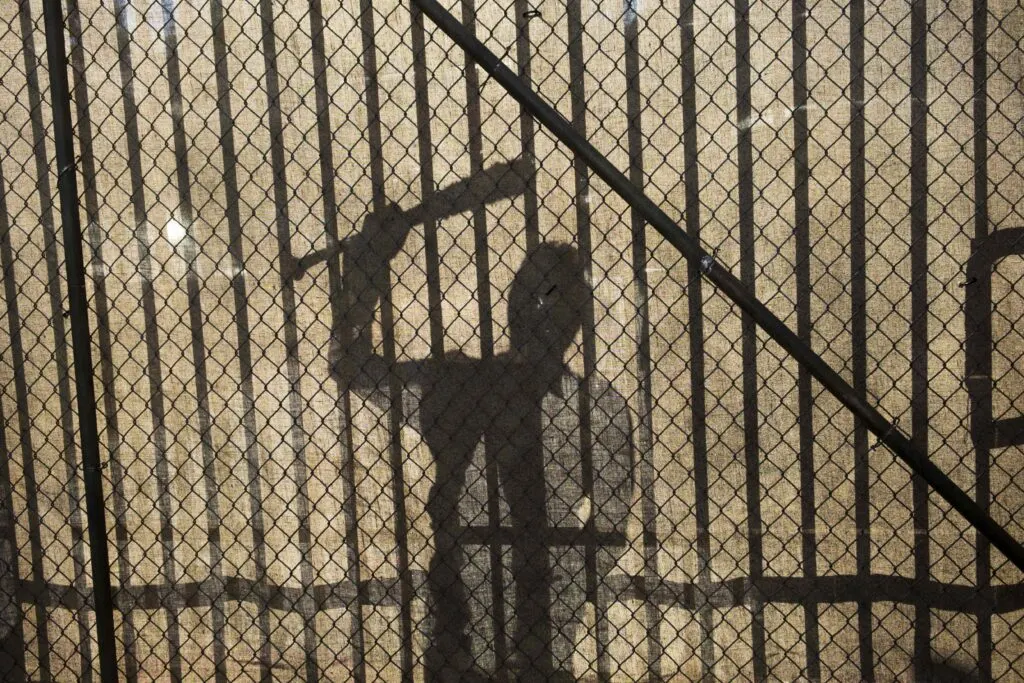 Confiscan el bate de Negan en el aeropuerto de Atlanta
