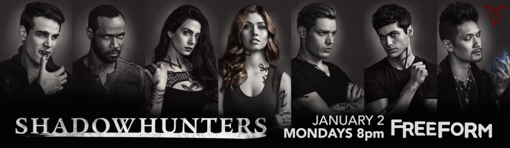 Con ustedes: la épica nueva secuencia de títulos