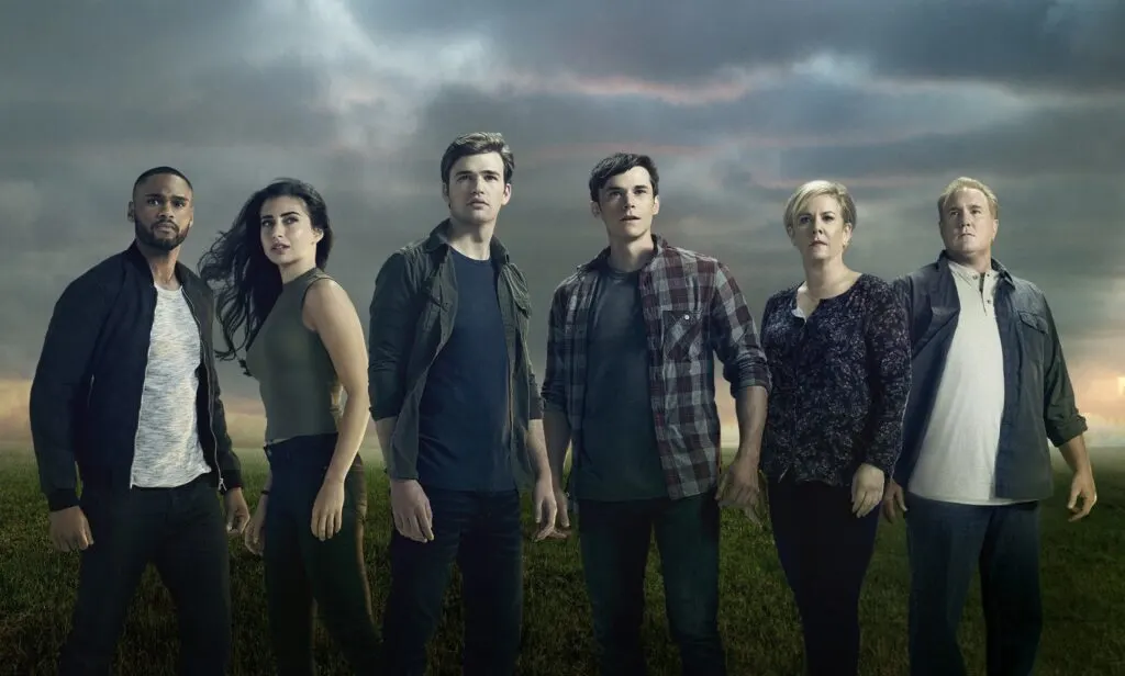 Freeform lanza varios nuevos adelantos