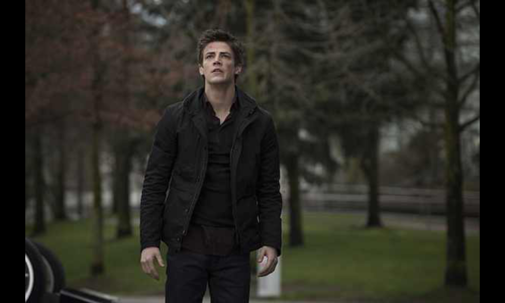 Amemos a Barry Allen sobre la figura del corredor escarlata