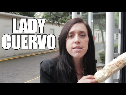 #LadyCuervo