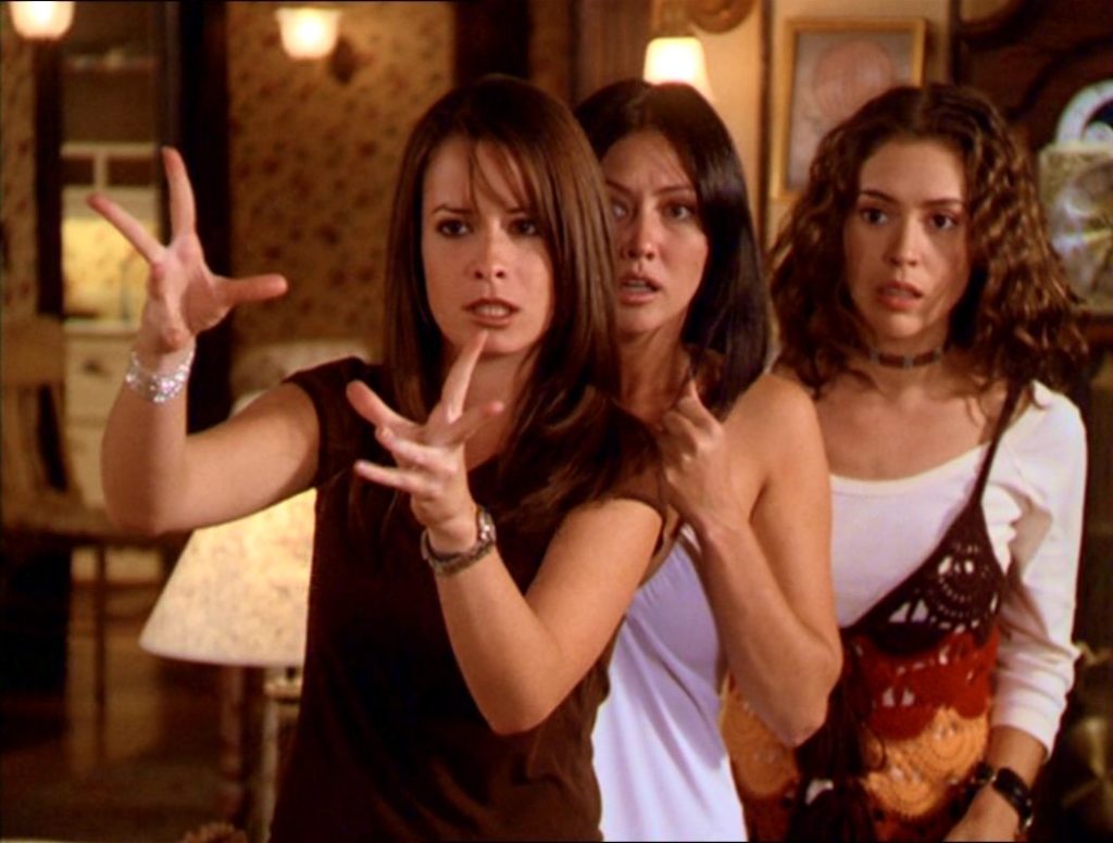 The CW da luz verde al reboot de Hechiceras