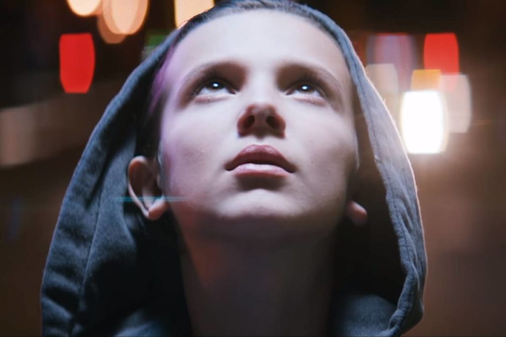 16 videos musicales protagonizados por estrellas de la TV