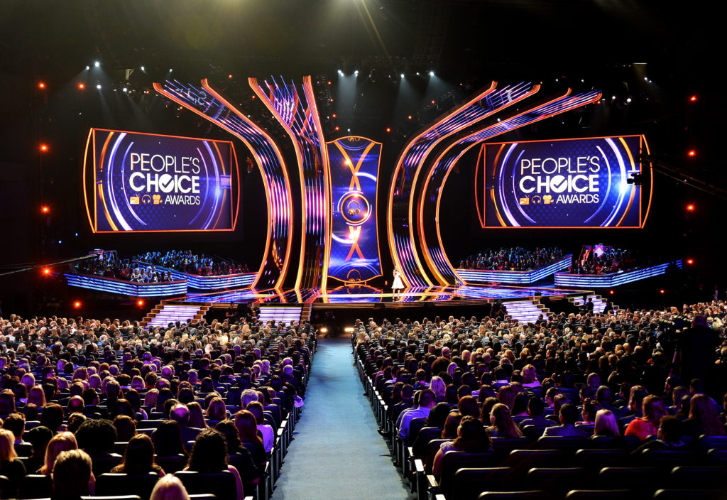Warner Channel presenta los People's Choice Awards 2017