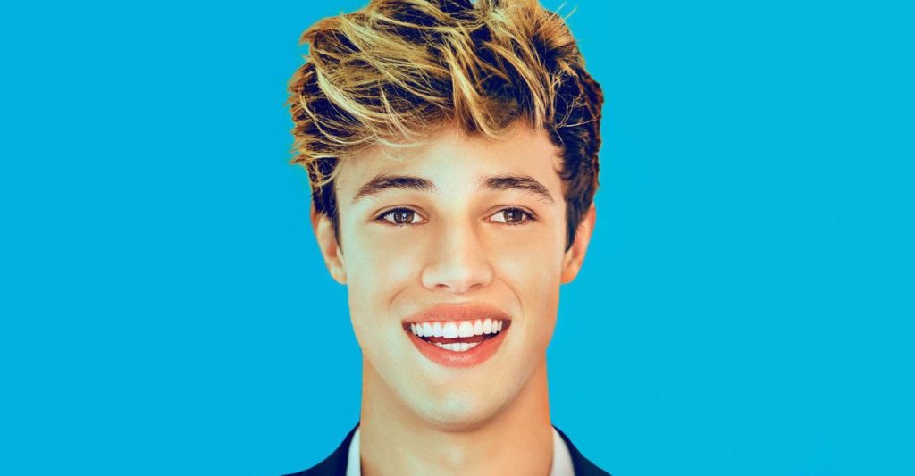 Cameron Dallas, del internet a las pasarelas internacionales