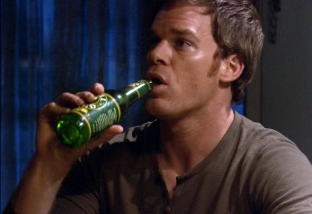 9 marcas que dejaron de ser ficticias al ser utilizadas en más de una serie