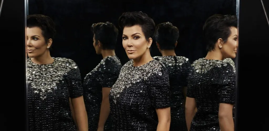 E! ENTERTAINMENT presenta la temporada 13
