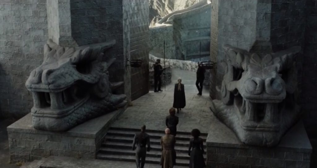 ¡Viva MexiGOT, cabrones! ¿Referencias al Templo de Quetzalcóatl en Dragonstone?