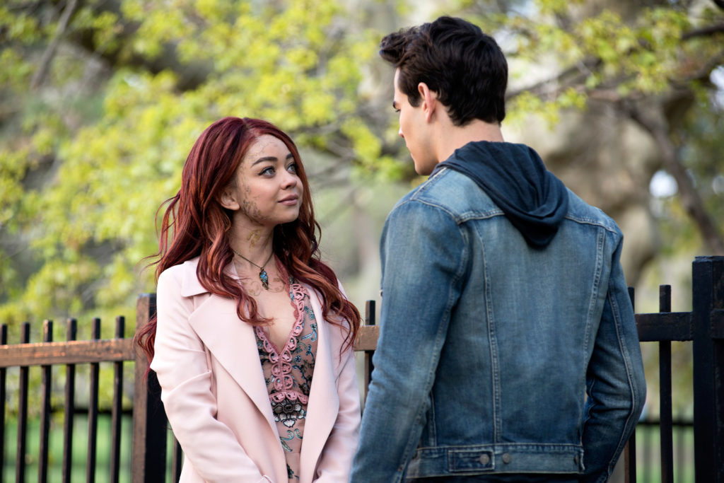 Sarah Hyland sorprende como Seelie Queen en los episodios finales de la temporada