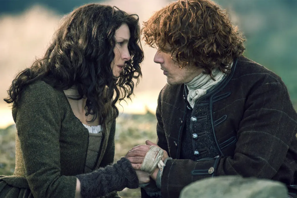 Starz repasa la historia de amor entre Claire y Jamie en el nuevo trailer