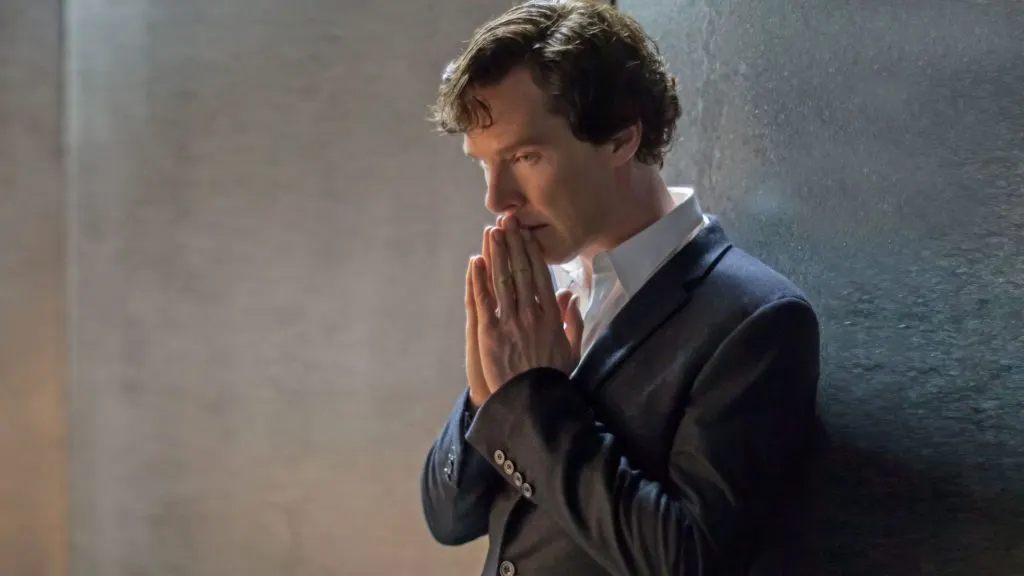 Benedict Cumberbatch como Sherlock en Sherlock.