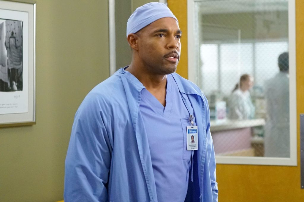 El Dr. Ben Warren se muda del Grey Sloan al spinoff de los bomberos