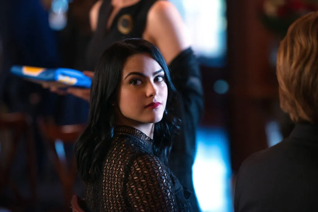 El infame padre de Veronica ya está en el pueblo