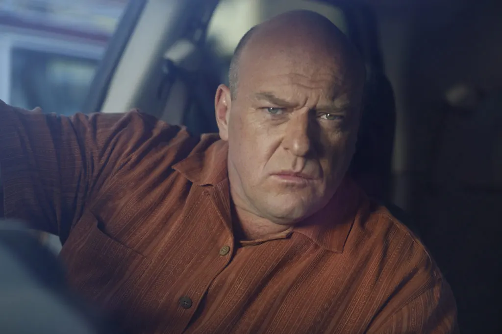 Primera foto del rol secreto que tendrá Dean Norris en la temporada final
