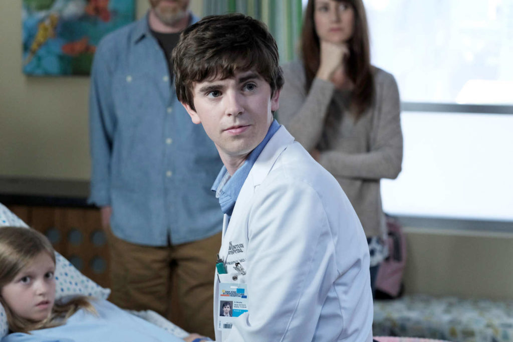 El nuevo drama con Freddie Highmore recibe full-season order