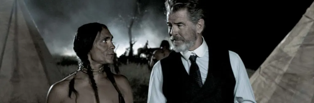 Pierce Brosnan te dejará sin aliento en lo más nuevo de AMC
