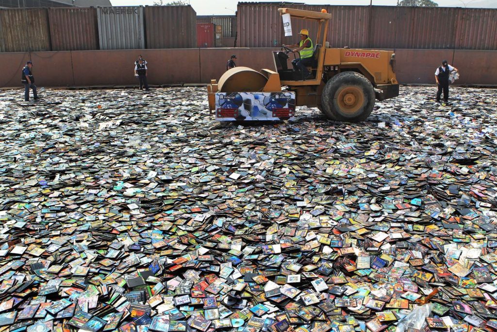 La piratería le costará a la industria casi 52 mil millones de dólares