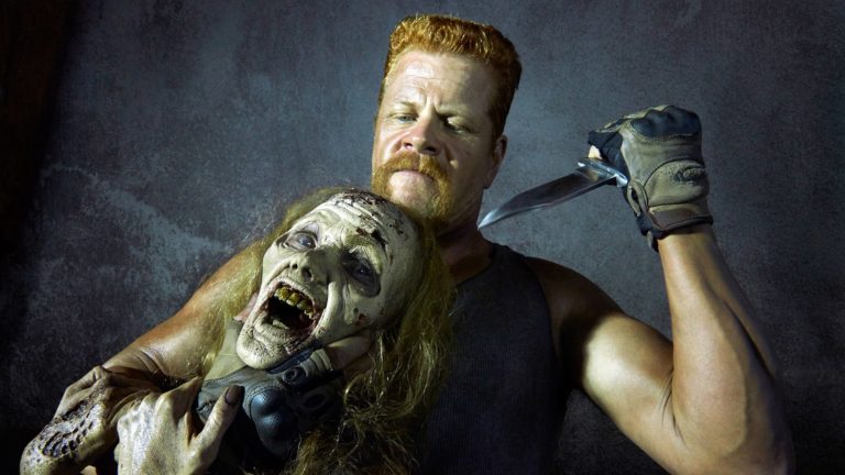 Abraham está MUY cerca de ser la estrella del crossover