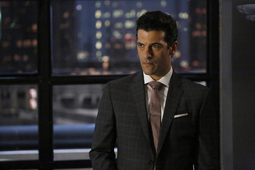 Simon Kassianides se une a la serie para después dar el salto al spin-off