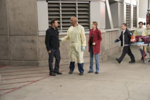 Meredith Grey trabaja junto a los bomberos en las primeras fotos del spinoff