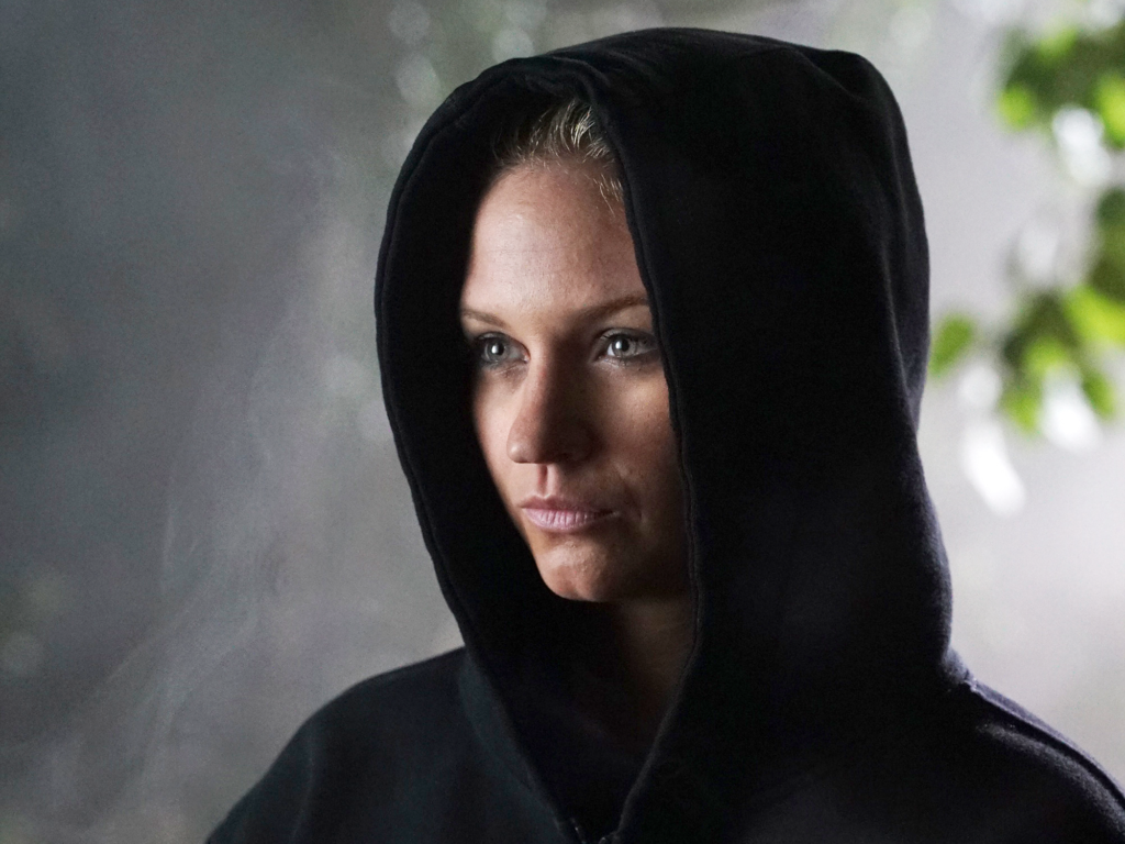 Revivamos a -A / AD recordando a 15 personajes que se pusieron la capucha negra