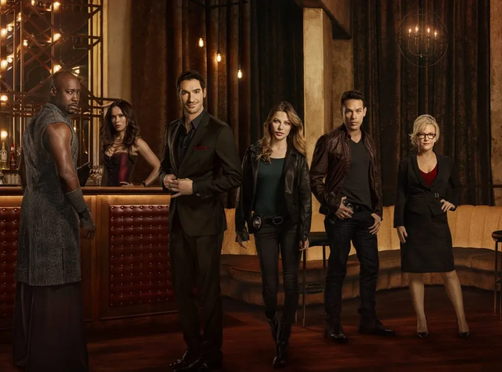 Netflix comparte un video del cast en el primer día de rodaje de la temporada 4