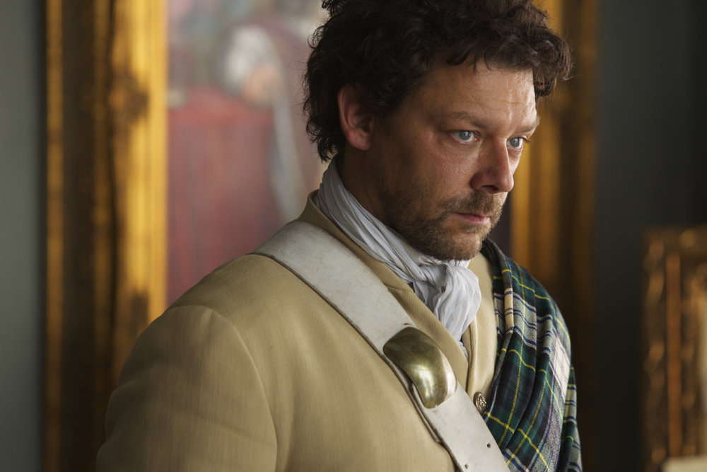 Richard Coyle será el némesis de la bruja adolescente
