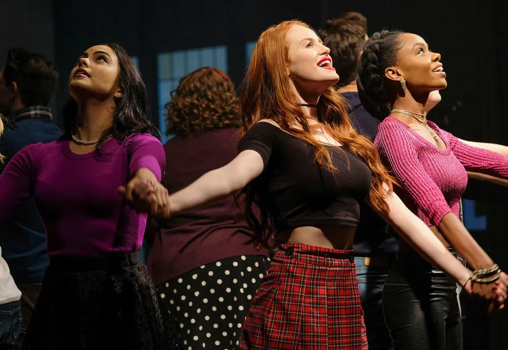 ¡Primer avance de Carrie el musical!