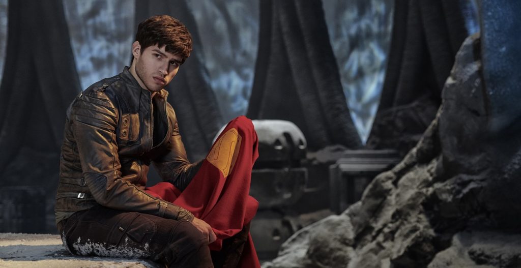 ¿Acaso los kryptonianos dominarán la pantalla chica dedicada a superhéroes?