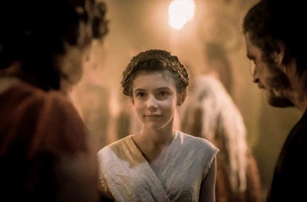 Entrevista con Eleanor Worthington Cox, Cait en la nueva serie de FOX Premium