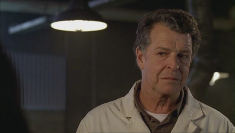 Personajes que extrañamos #1: Walter Bishop