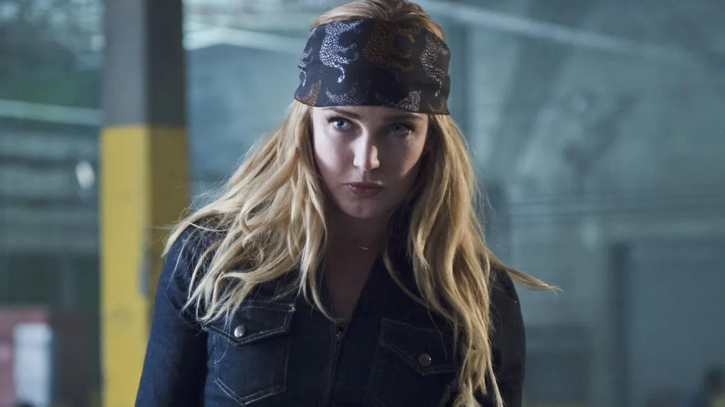 Caity Lotz explica por qué es importante que Sara sea una líder