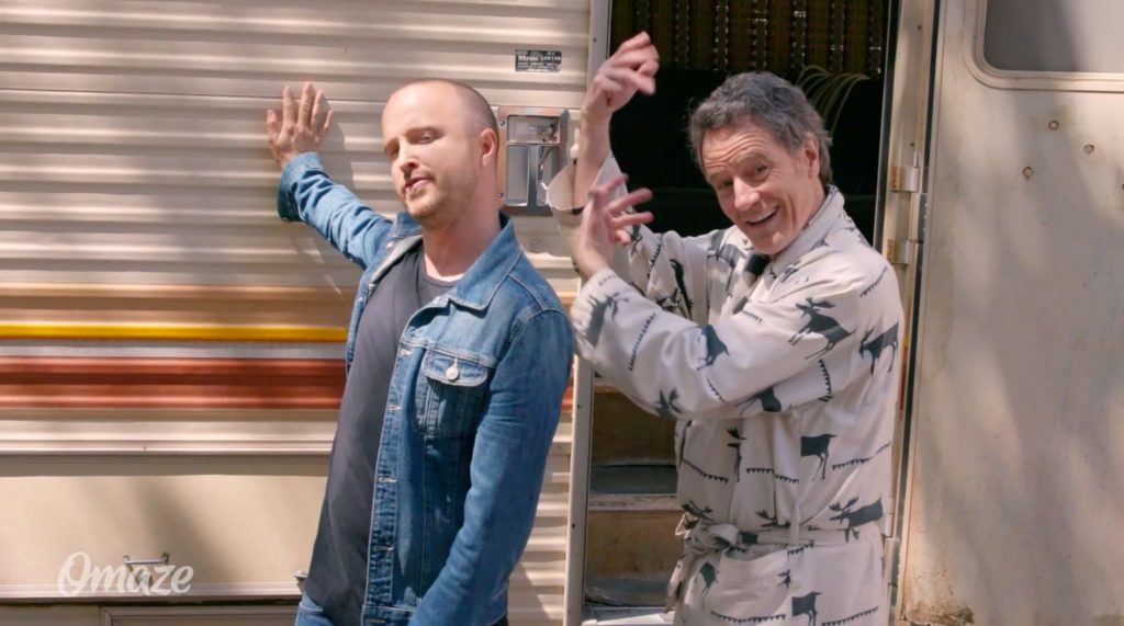 Aaron Paul descubre a Bryan Cranston viviendo en la icónica autocaravana de la serie