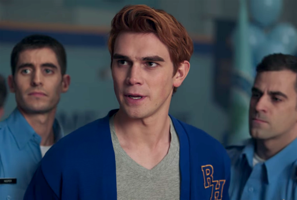 El cast habla sobre quién visitará a Archie en prisión
